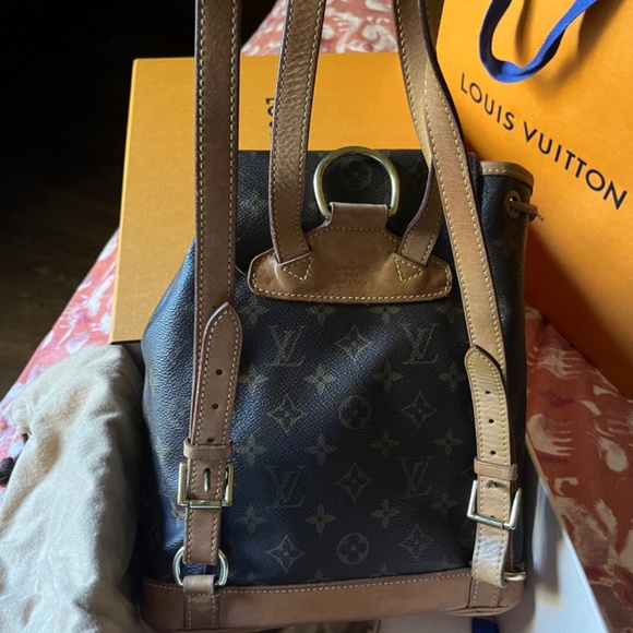 LV